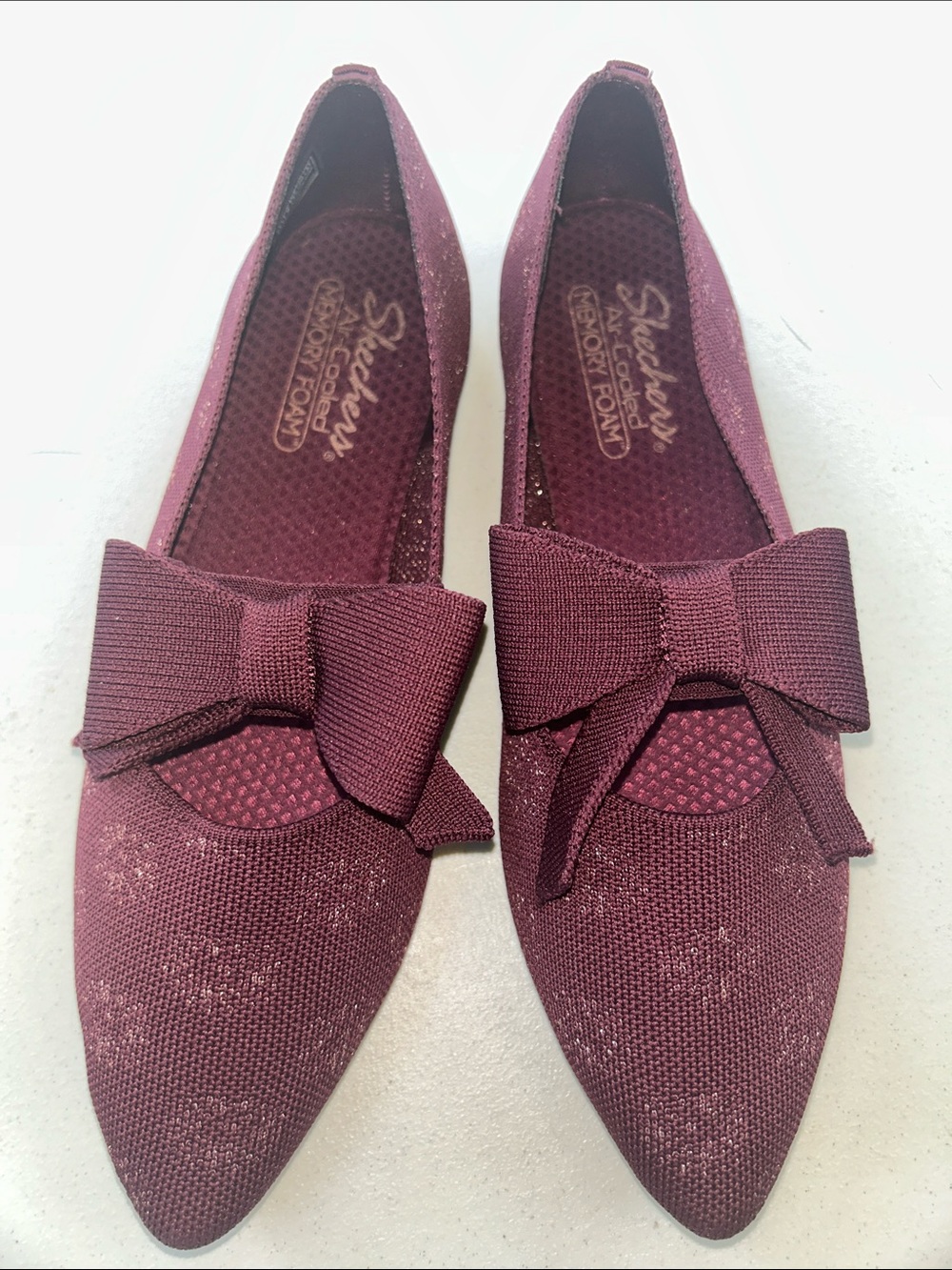 Skechers Women's Burgundy Pointed-Toe Bow Flats